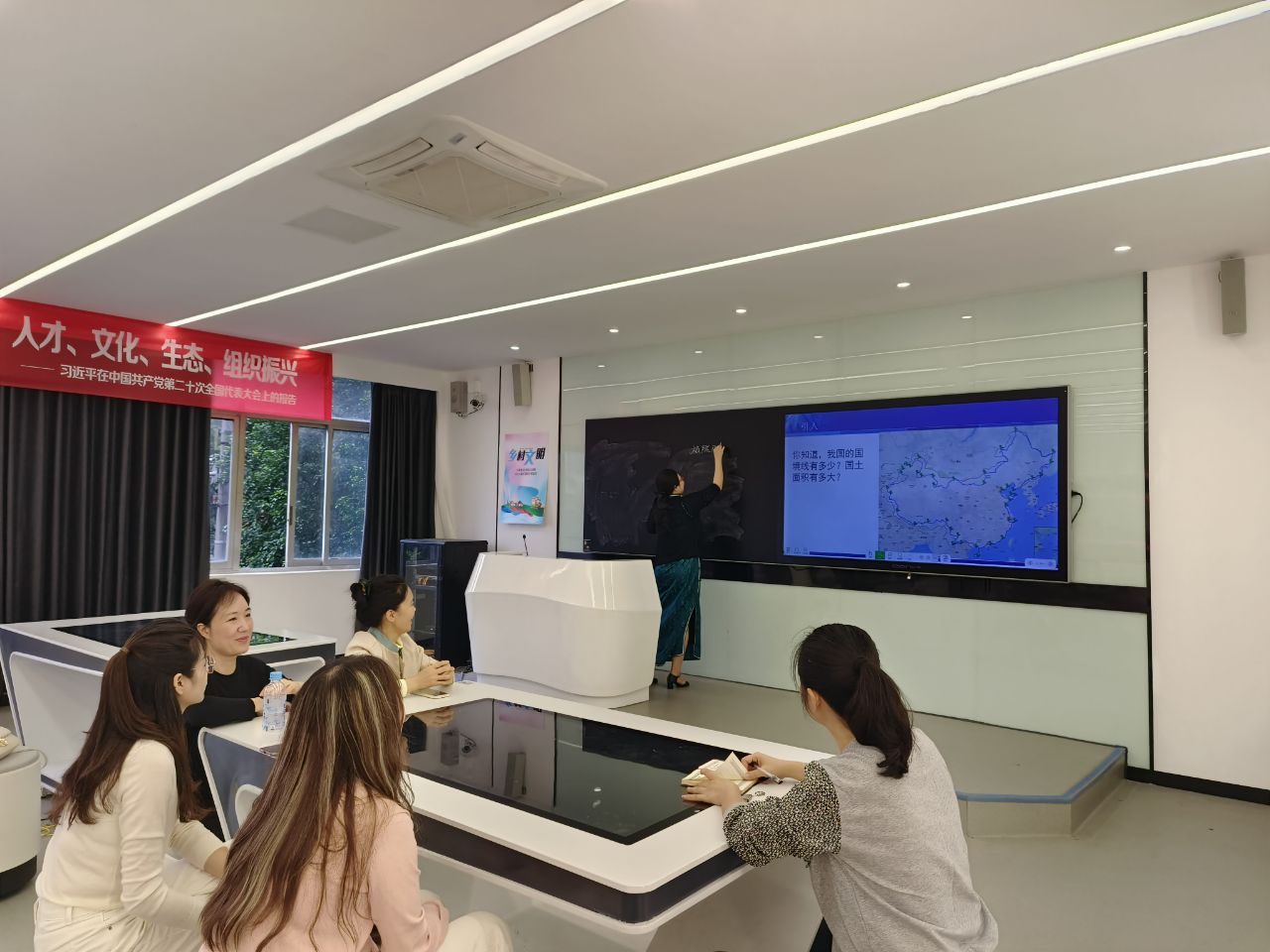 ˵: lQDPJwqtyh6s_n_NA8DNBQCwLMEQqX3mgxwHAmKiYEmjAA_1280_960