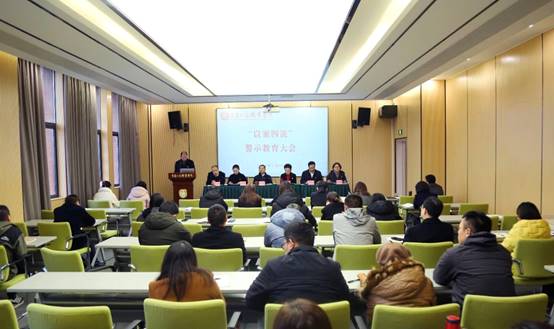 ˵: 398b4293f74a4c8af1ace4fa93e607de